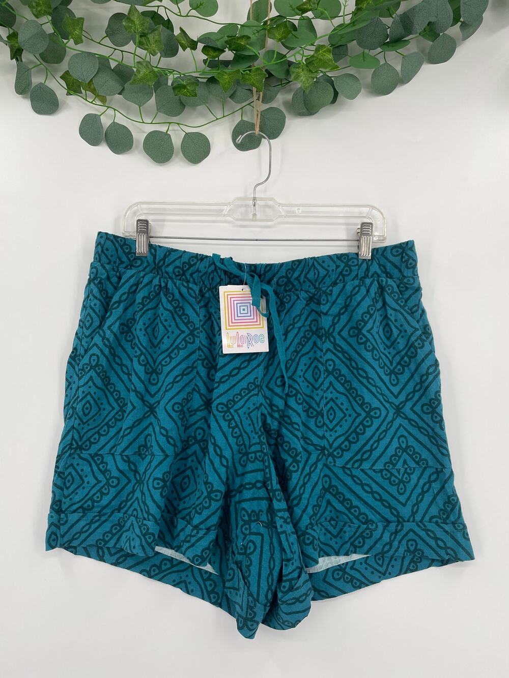 LulaRoe NWT Womans Teal Jessica Shorts Stretch Waist Large